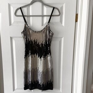 GUESS | Sparkly sequin dress